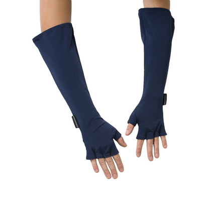 Person wearing the Navy Stingray Unisex Sun Protective Arm Sleeves UPF 50+, offering lightweight, breathable, and full-coverage UV sun protection for outdoor activities.